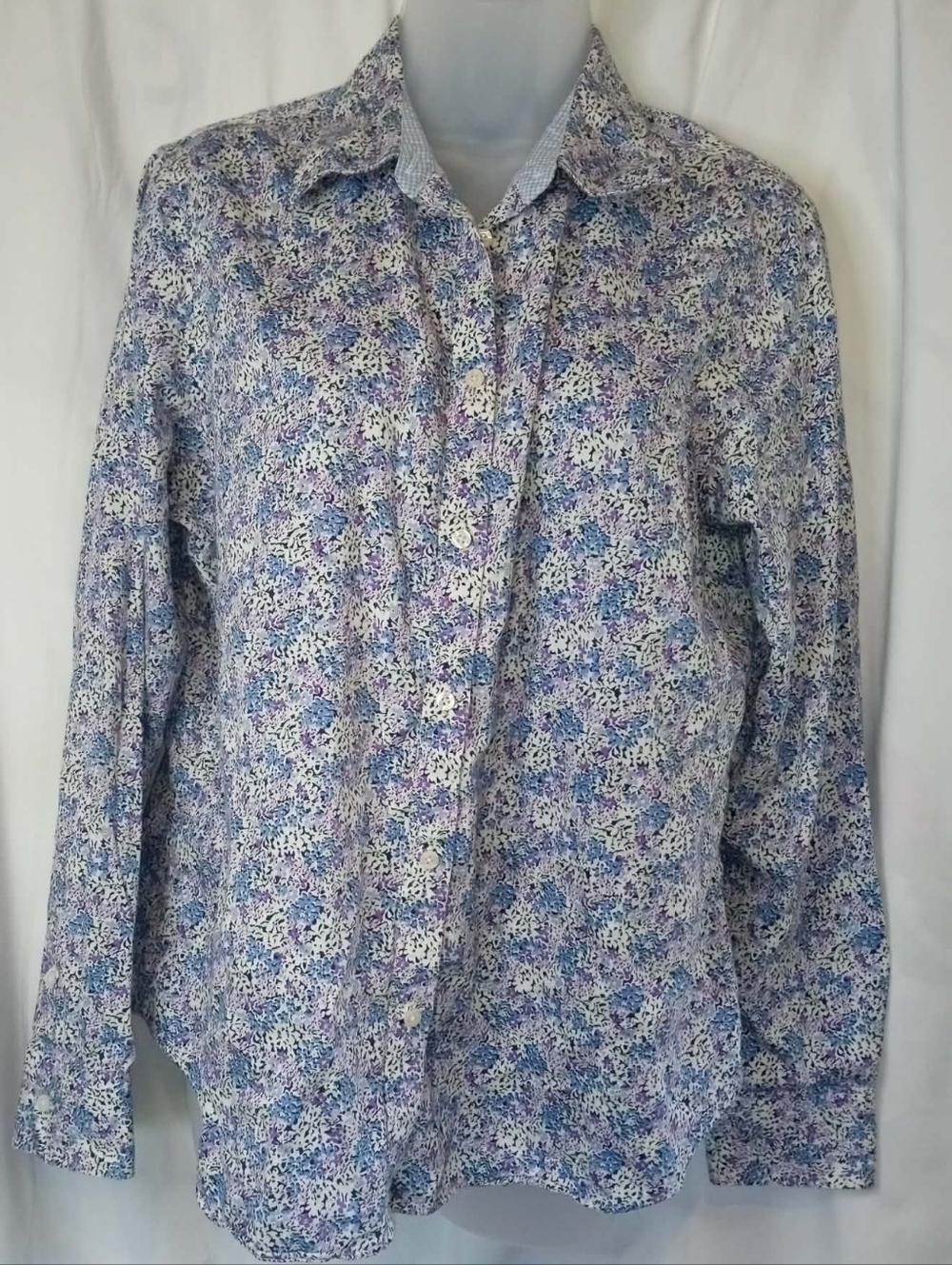 Chaps No Iron Floral Button Shirt  Blue White Lavender Floral Office Coastal